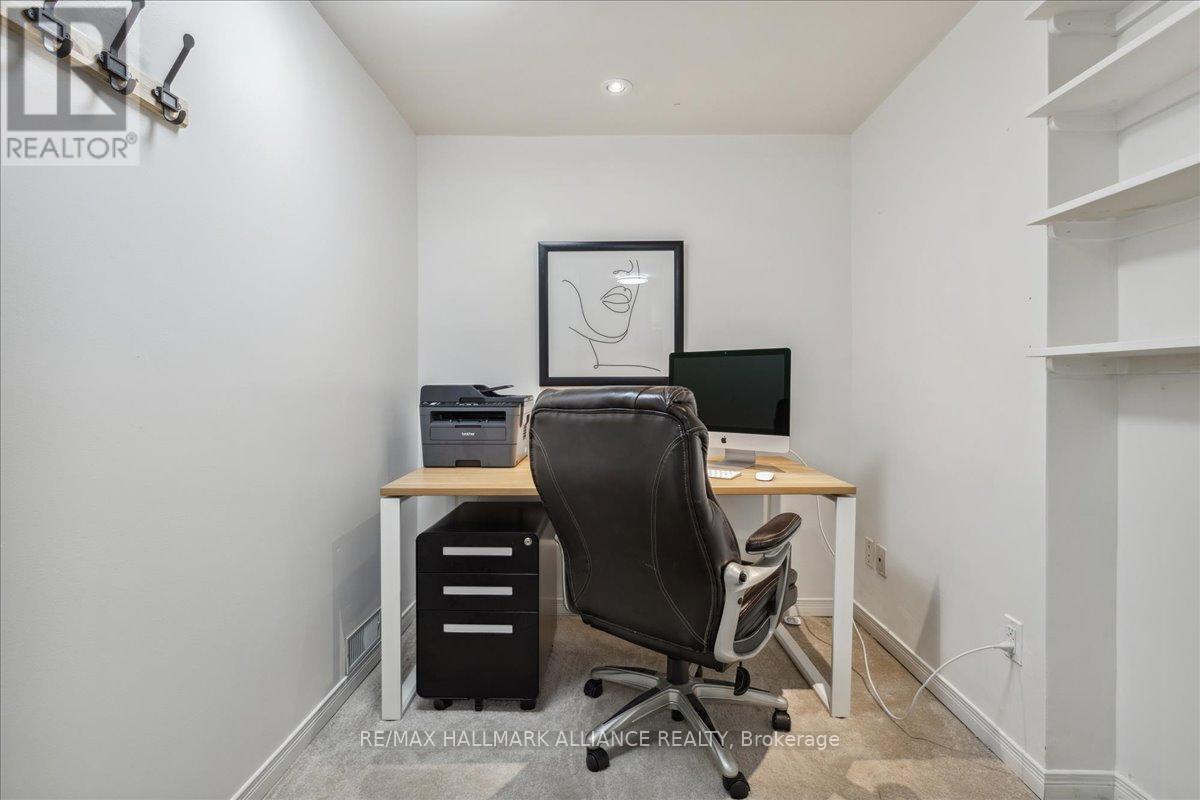 222 Alscot Crescent, Oakville (Mo Morrison), ON - Indoor Photo Showing Office