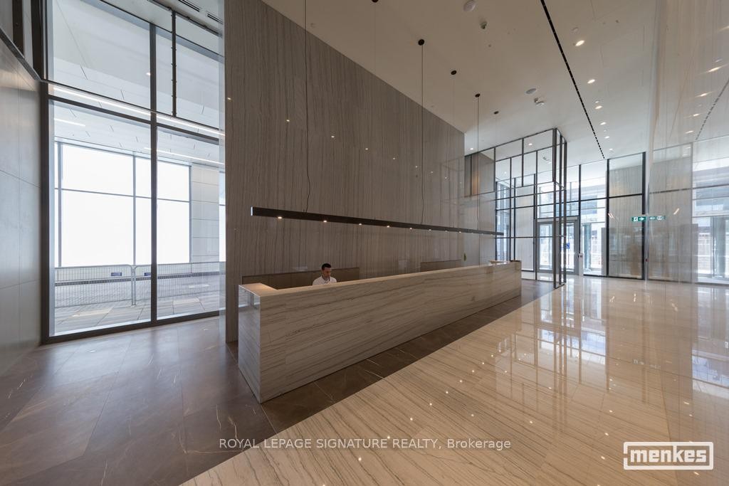 6109-100 Harbour Street, Toronto, ON - Indoor Photo Showing Other Room