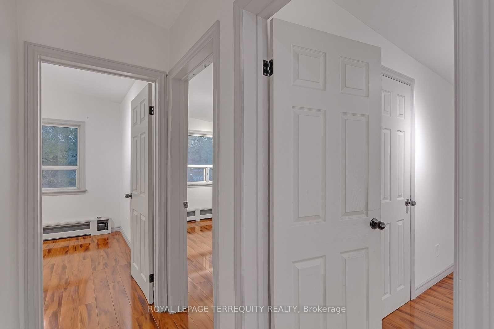 Lower 2L-2977 Lawrence Avenue E, Toronto, ON - Indoor Photo Showing Other Room