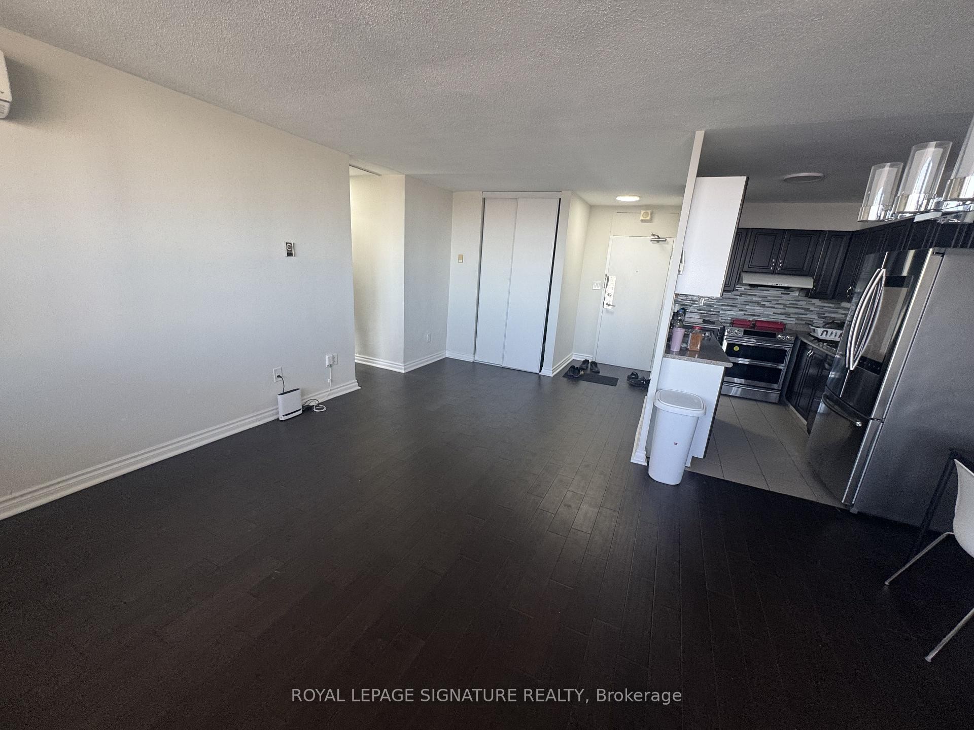 1702-40 Homewood Avenue, Toronto, ON - Indoor Photo Showing Other Room