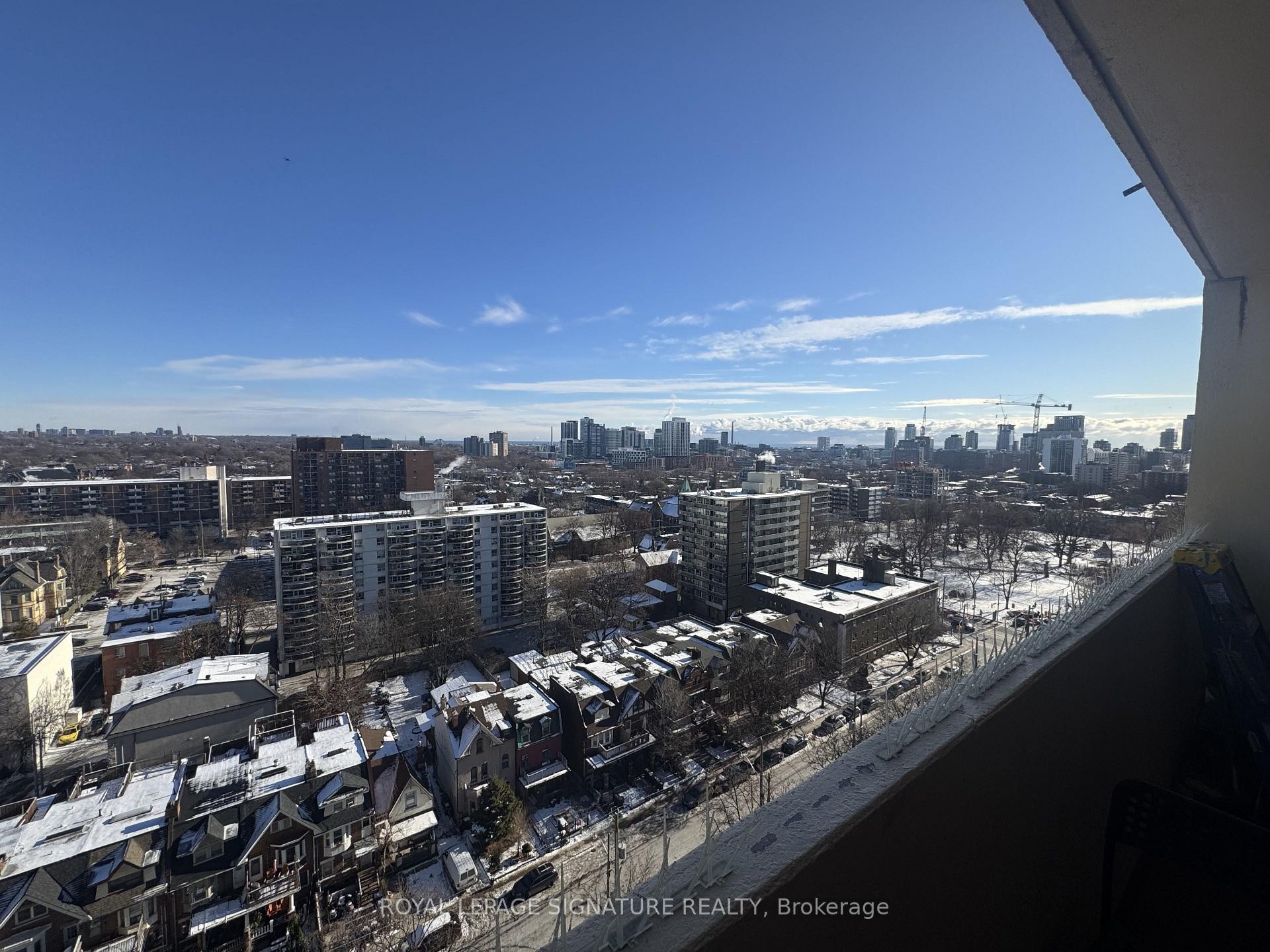 1702-40 Homewood Avenue, Toronto, ON - Outdoor With View
