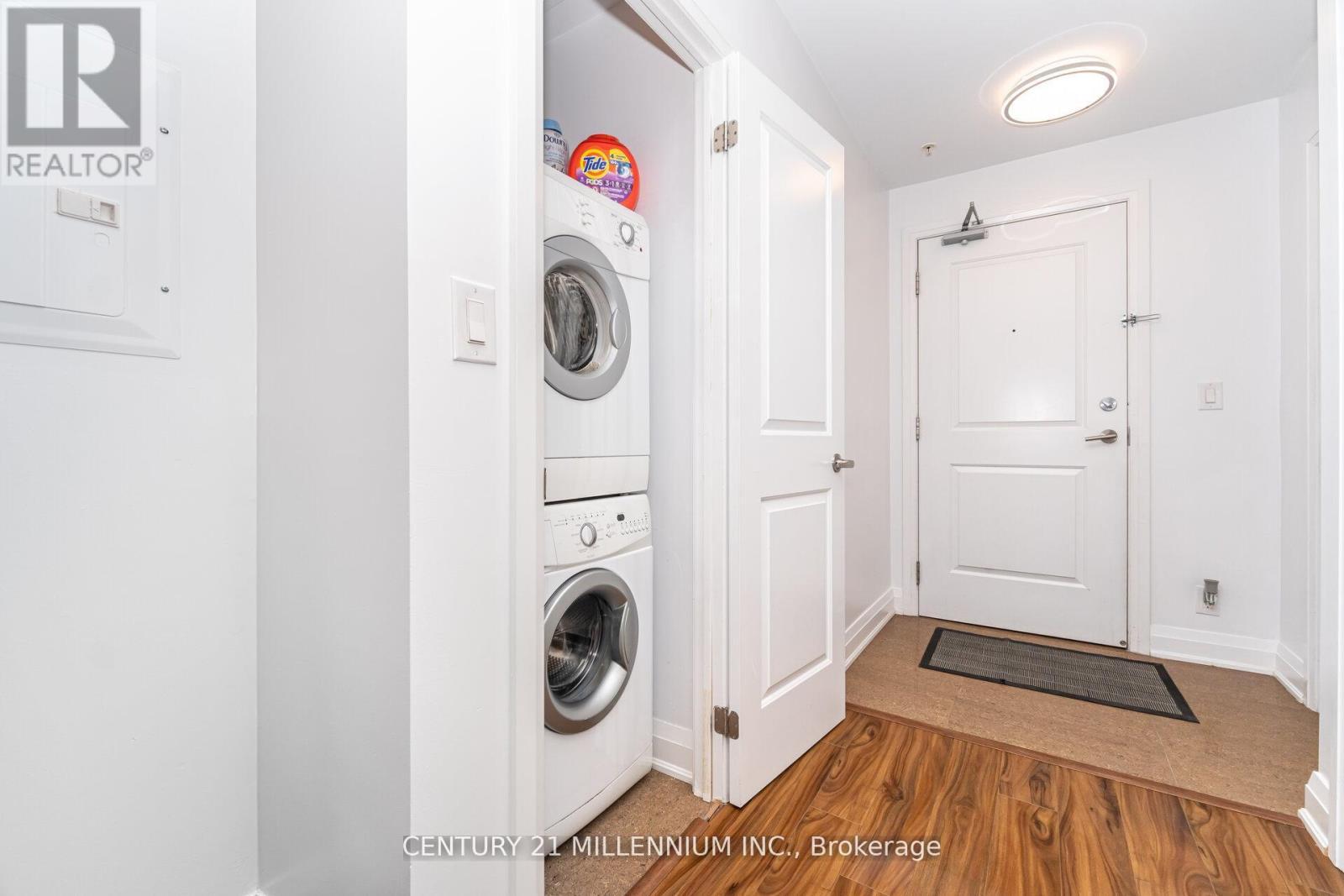 217 - 24 Woodstream Boulevard, Vaughan, ON - Indoor Photo Showing Laundry Room