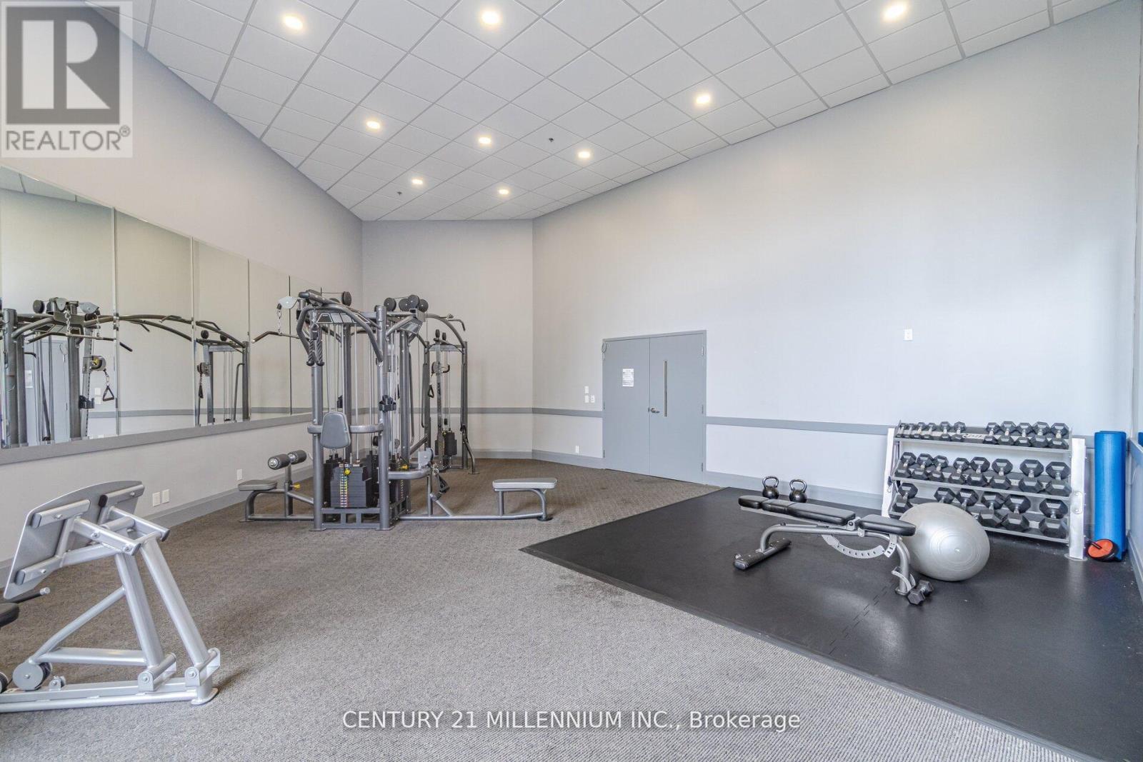 217 - 24 Woodstream Boulevard, Vaughan, ON - Indoor Photo Showing Gym Room