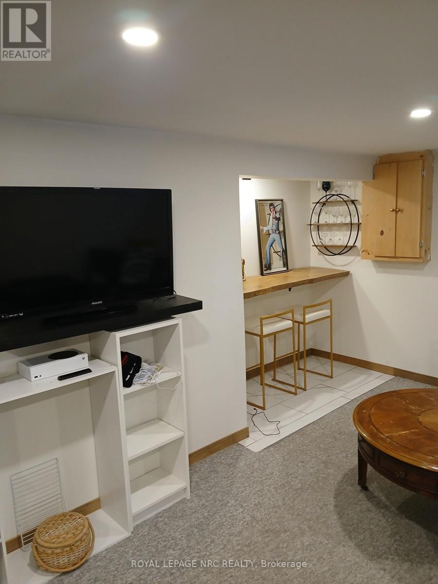 246 Highland Avenue, Fort Erie (Central), ON - Indoor