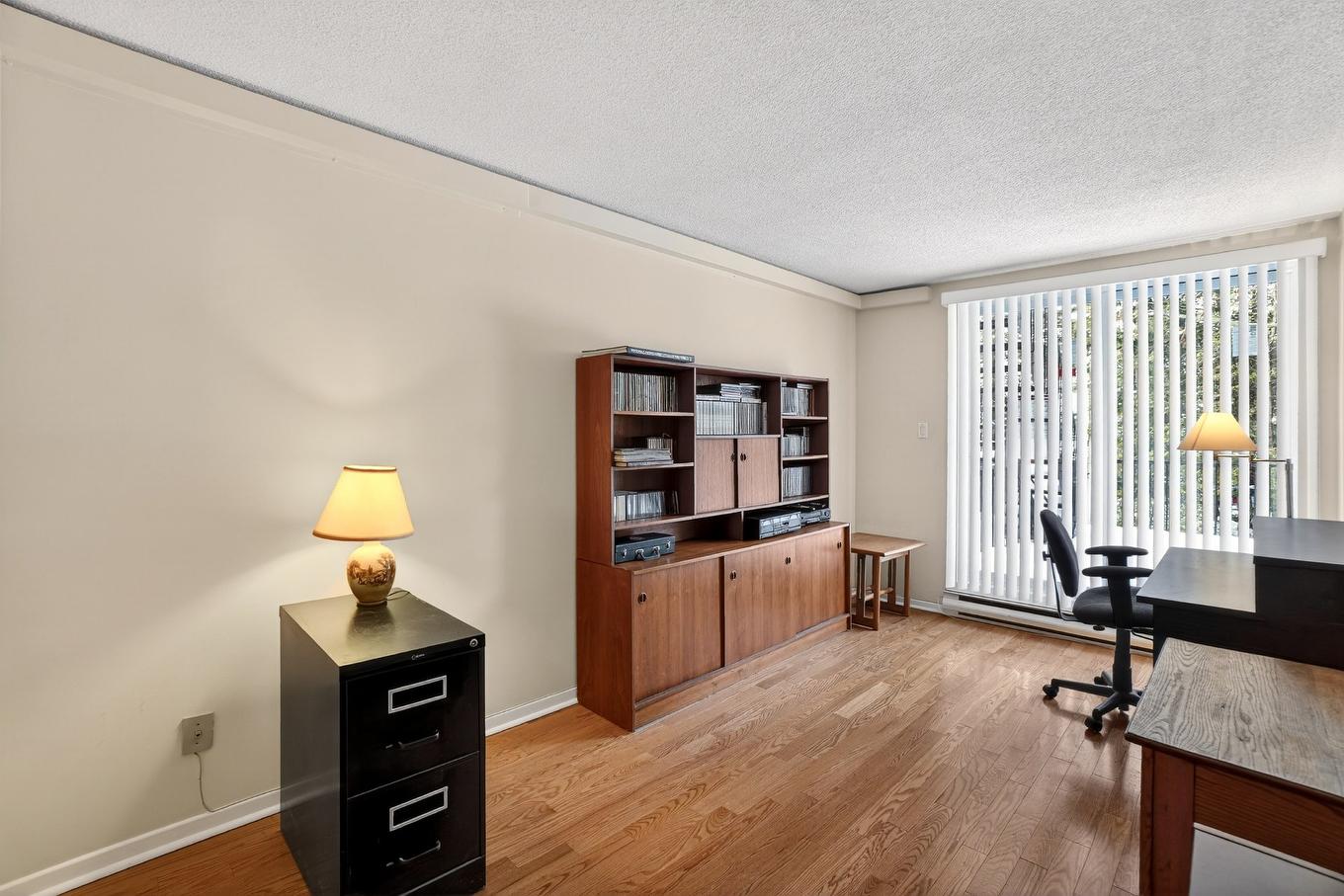 Bedroom - 1-14609 Rue Aumais, Montréal (Pierrefonds-Roxboro), QC - Indoor