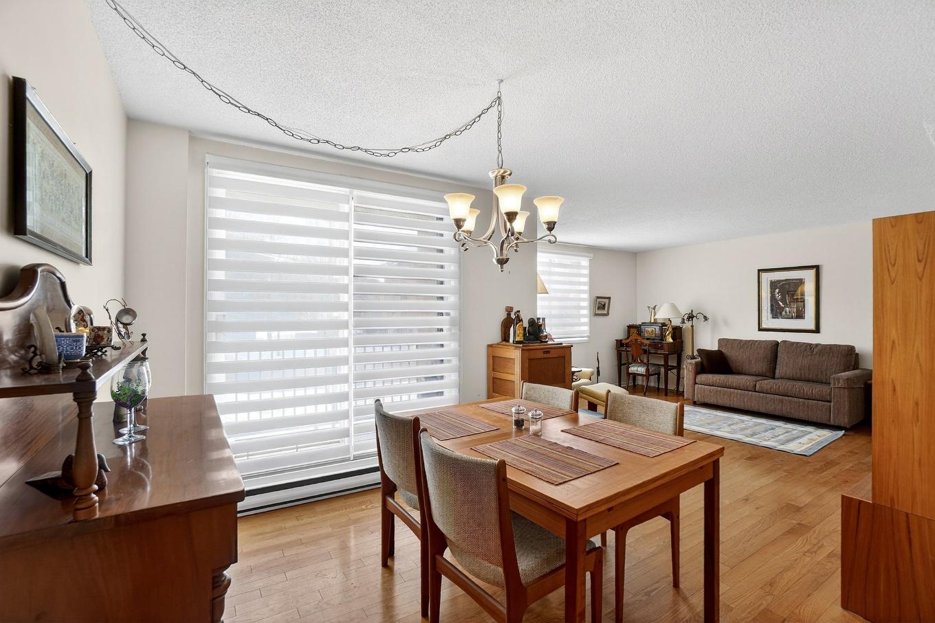 Dining room - 1-14609 Rue Aumais, Montréal (Pierrefonds-Roxboro), QC - Indoor