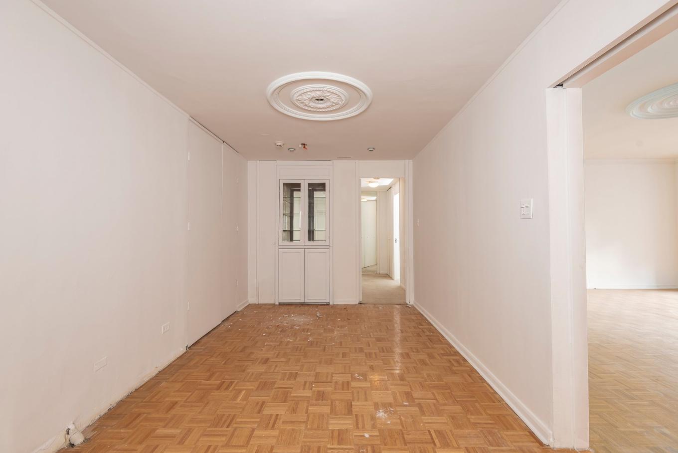 Hall d'entrée/Vestibule - 605-1455 Rue Sherbrooke O., Montréal (Ville-Marie), QC - Indoor Photo Showing Other Room