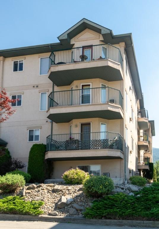 101-160 5 Avenue, Salmon Arm, BC - Outdoor With Balcony