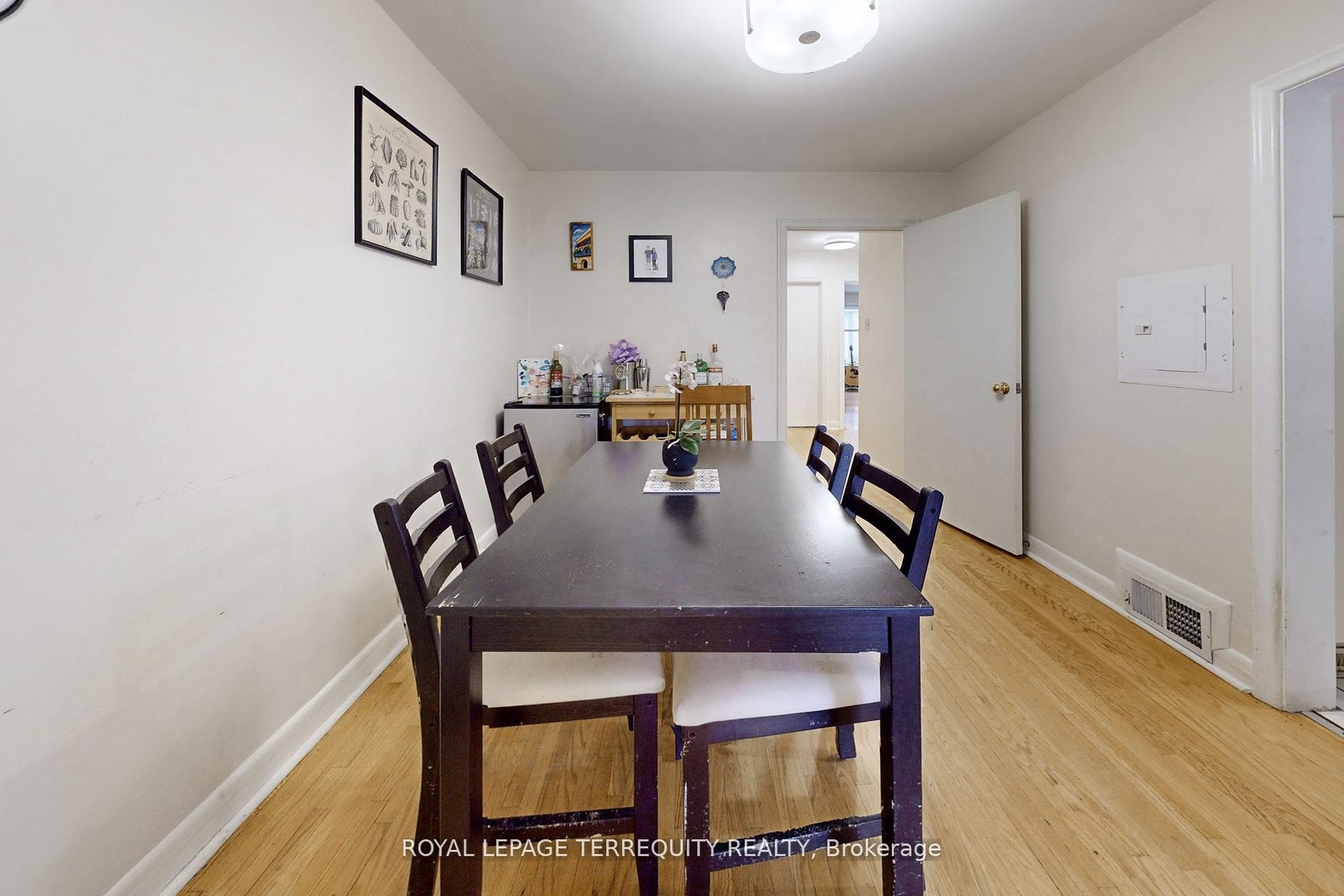 Main-29 Love Crescent, Toronto, ON