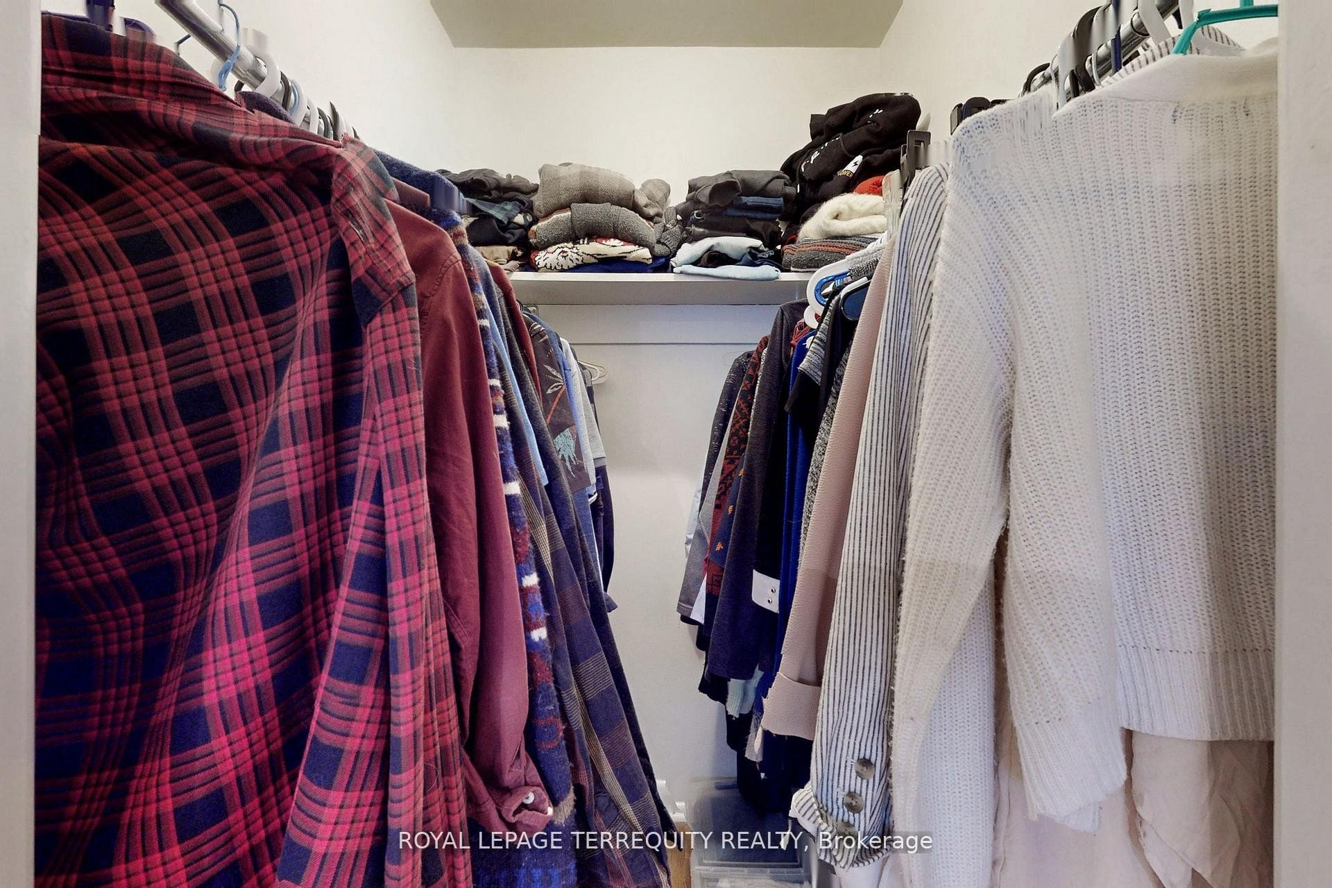 Main-29 Love Crescent, Toronto, ON