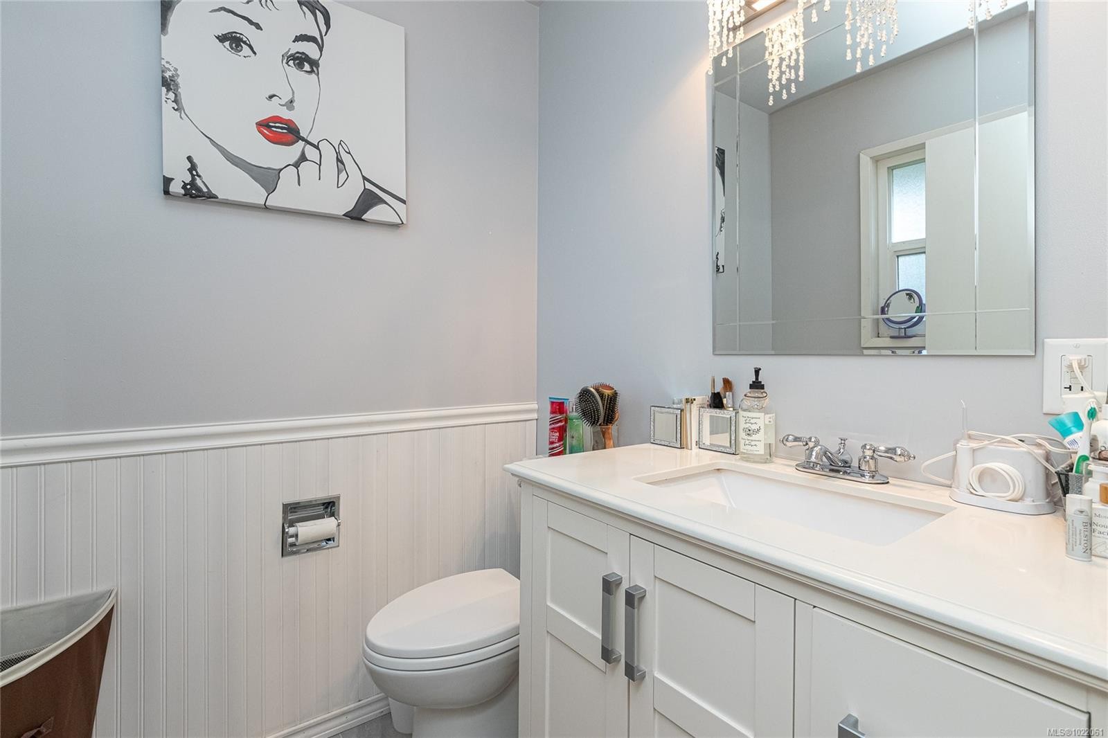 7227 Seabrook Rd, Central Saanich, BC