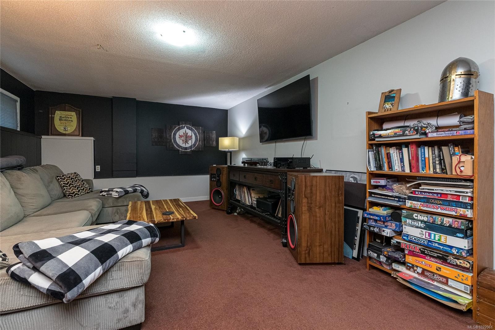 7227 Seabrook Rd, Central Saanich, BC