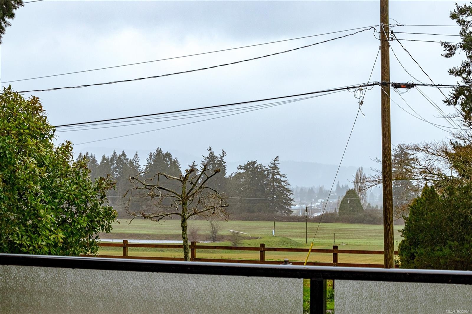 7227 Seabrook Rd, Central Saanich, BC