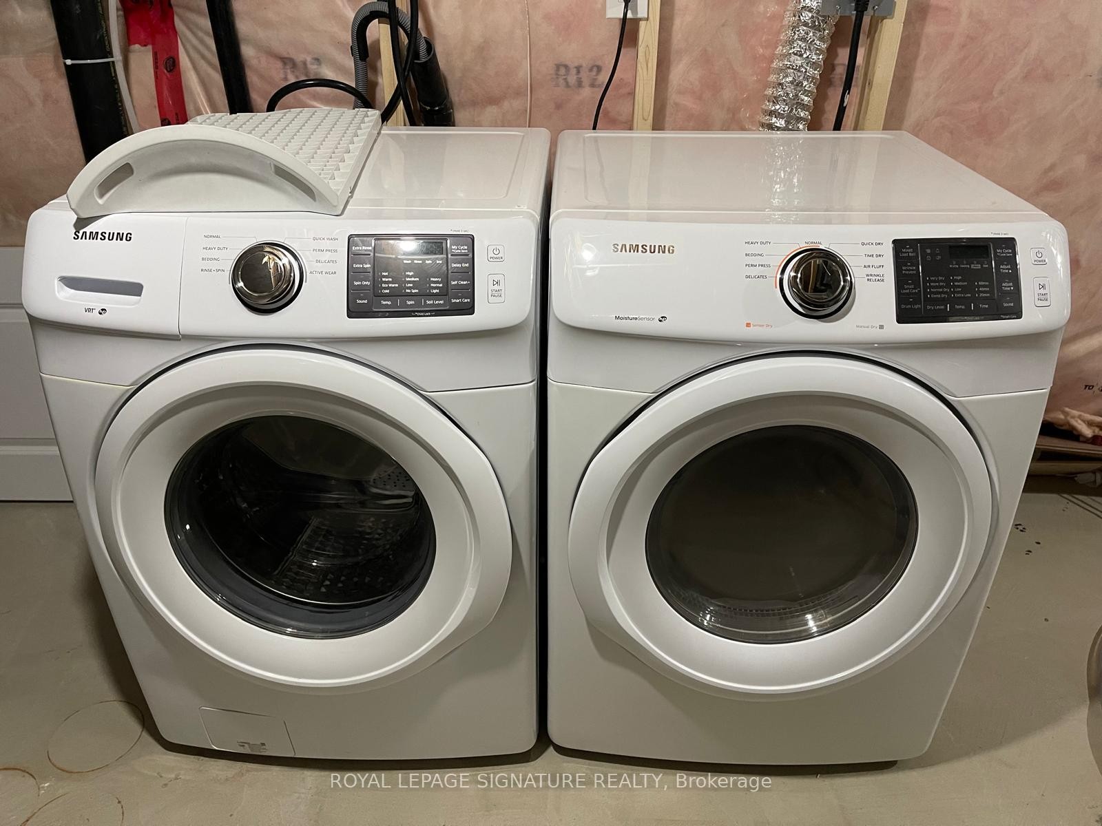Bsmt-5 Mountain Ridge Road, Brampton, ON - Indoor Photo Showing Laundry Room