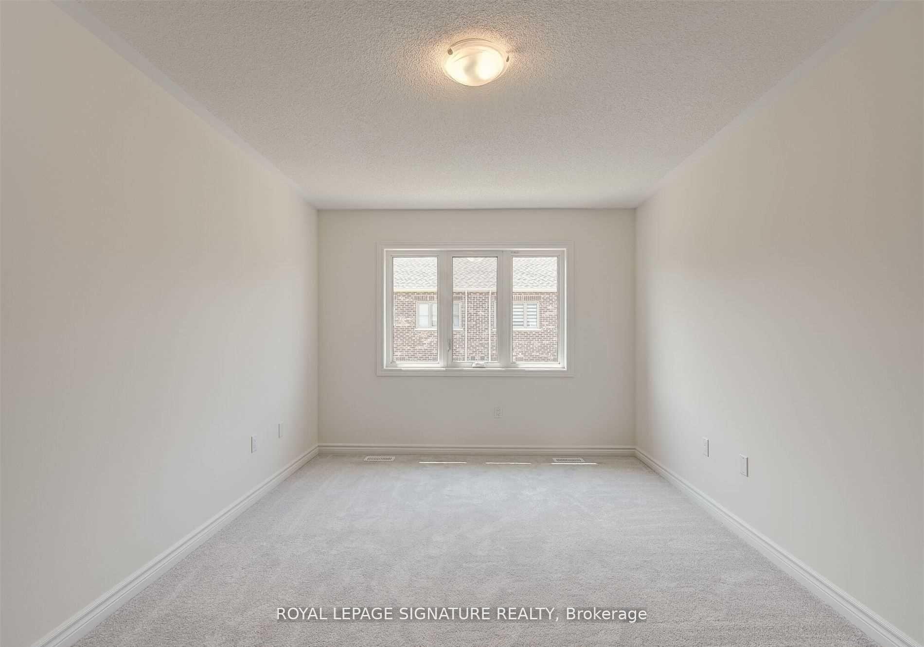 1183 Restivo Lane, Milton, ON - Indoor Photo Showing Other Room