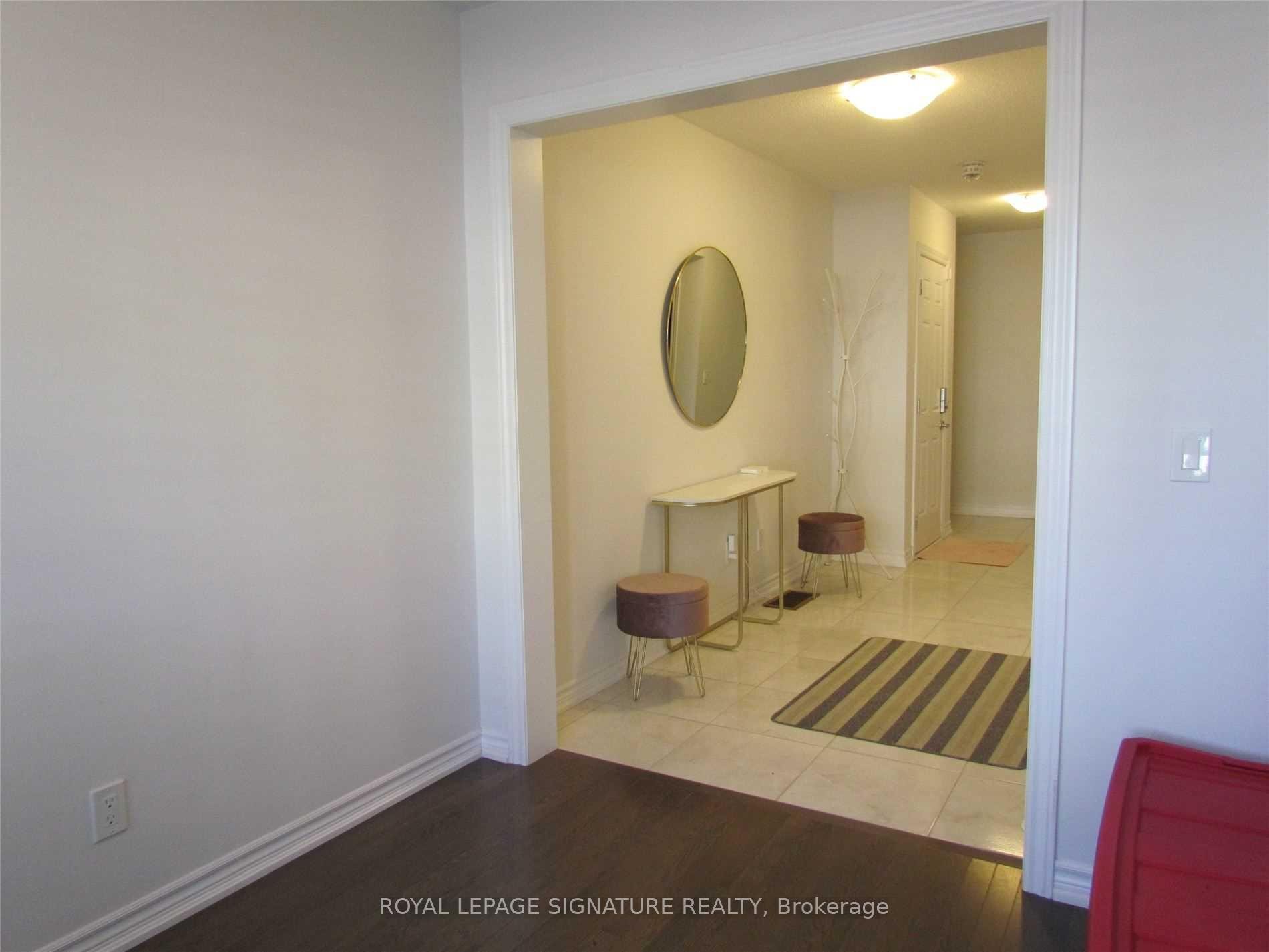 434 Athabasca Common, Oakville, ON - Indoor Photo Showing Other Room