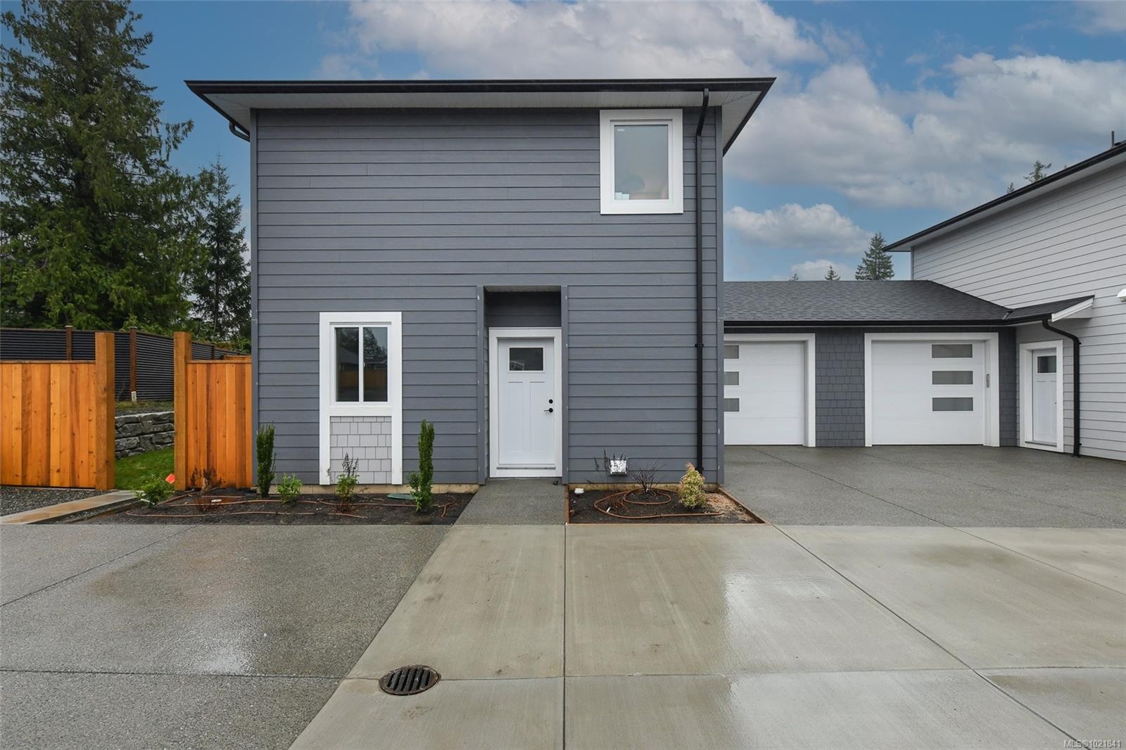 B-2317 Mcdonald Rd, Comox, BC - Outdoor