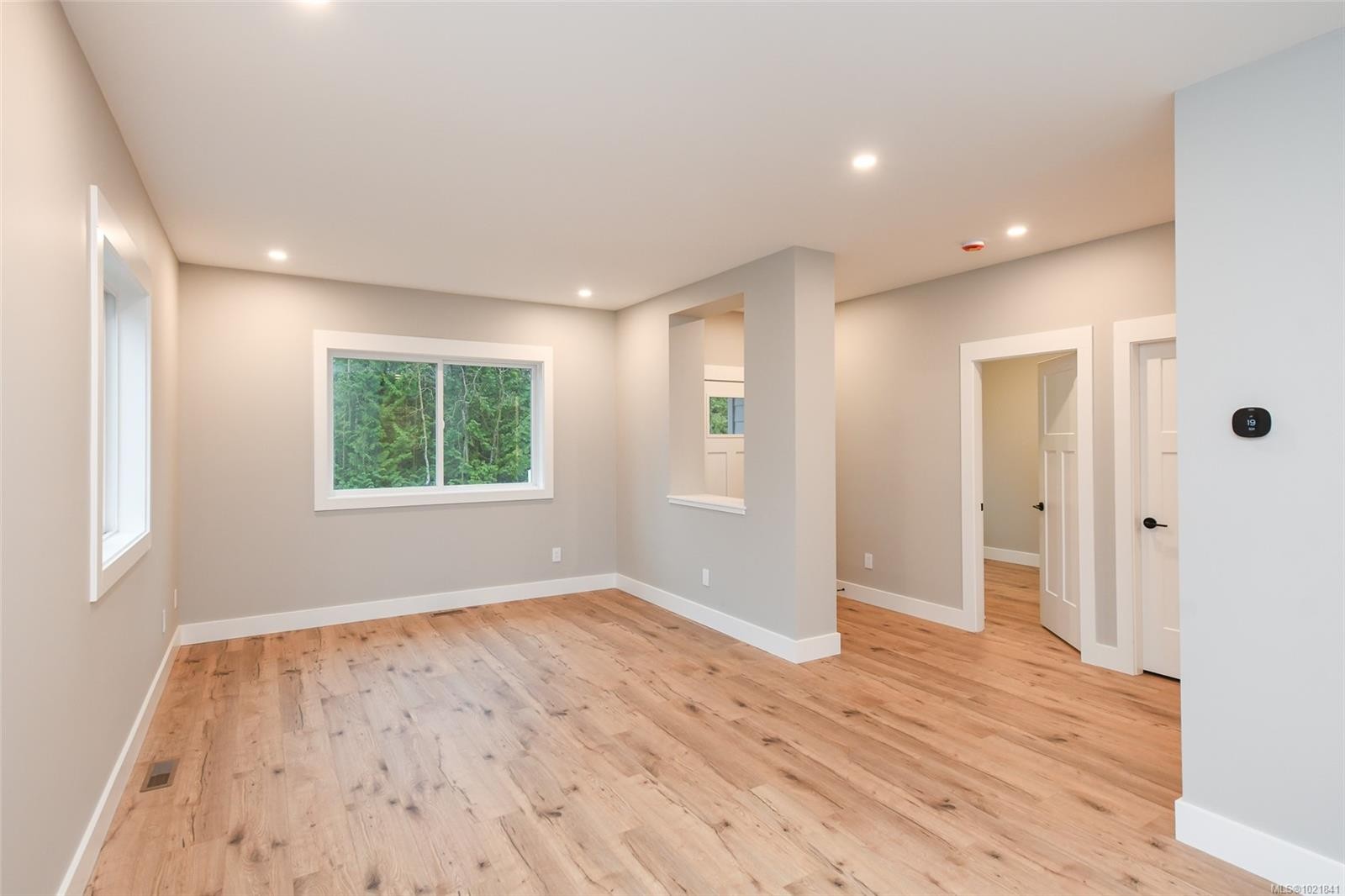 B-2317 Mcdonald Rd, Comox, BC - Indoor Photo Showing Other Room