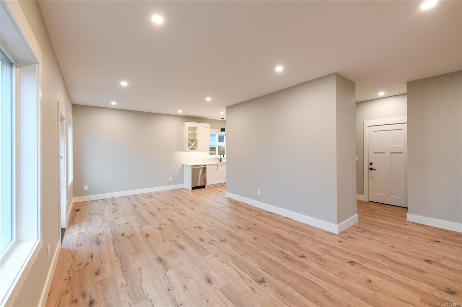 B-2317 Mcdonald Rd, Comox, BC - Indoor Photo Showing Other Room