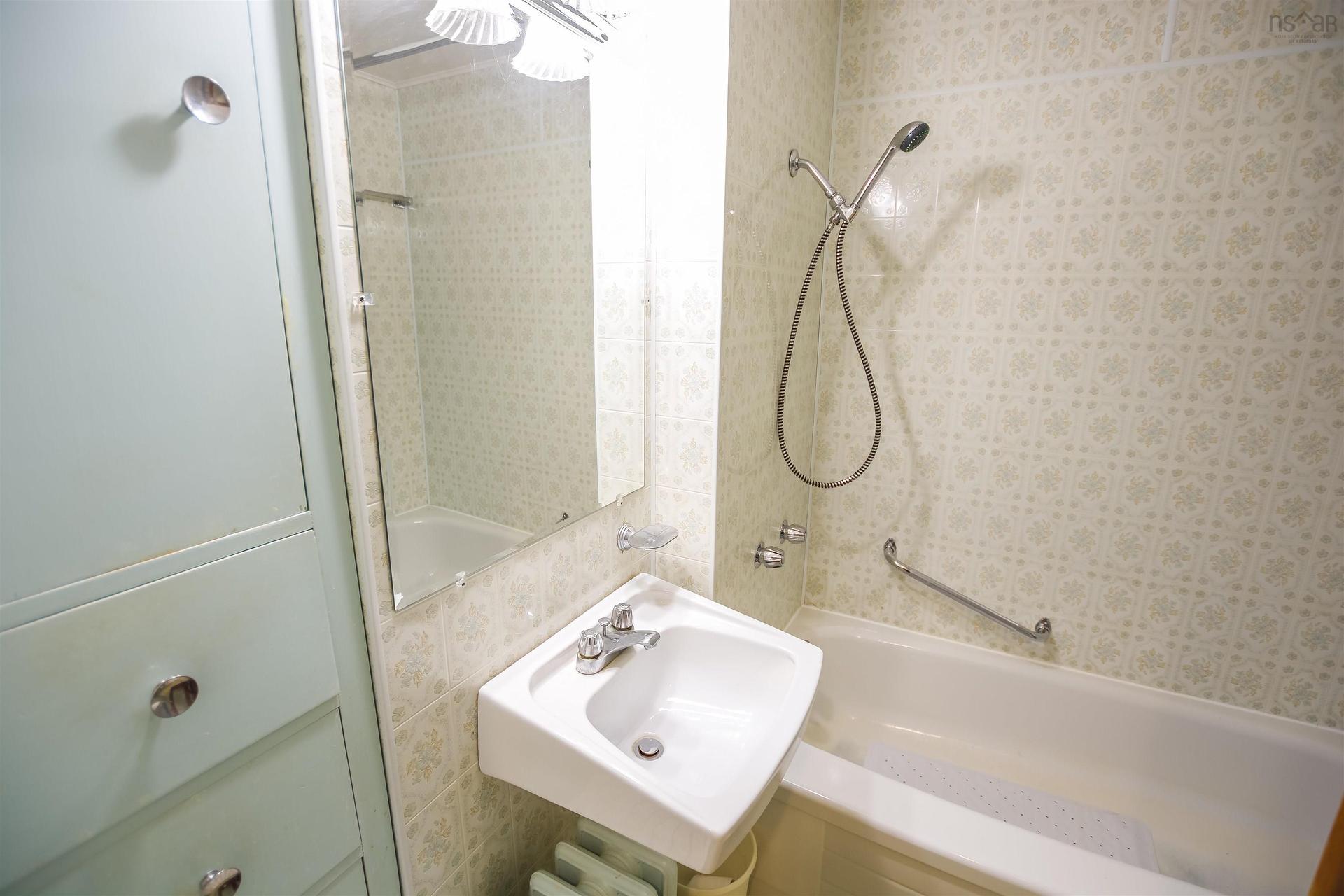3152 Highway 1, Belliveaus Cove, NS