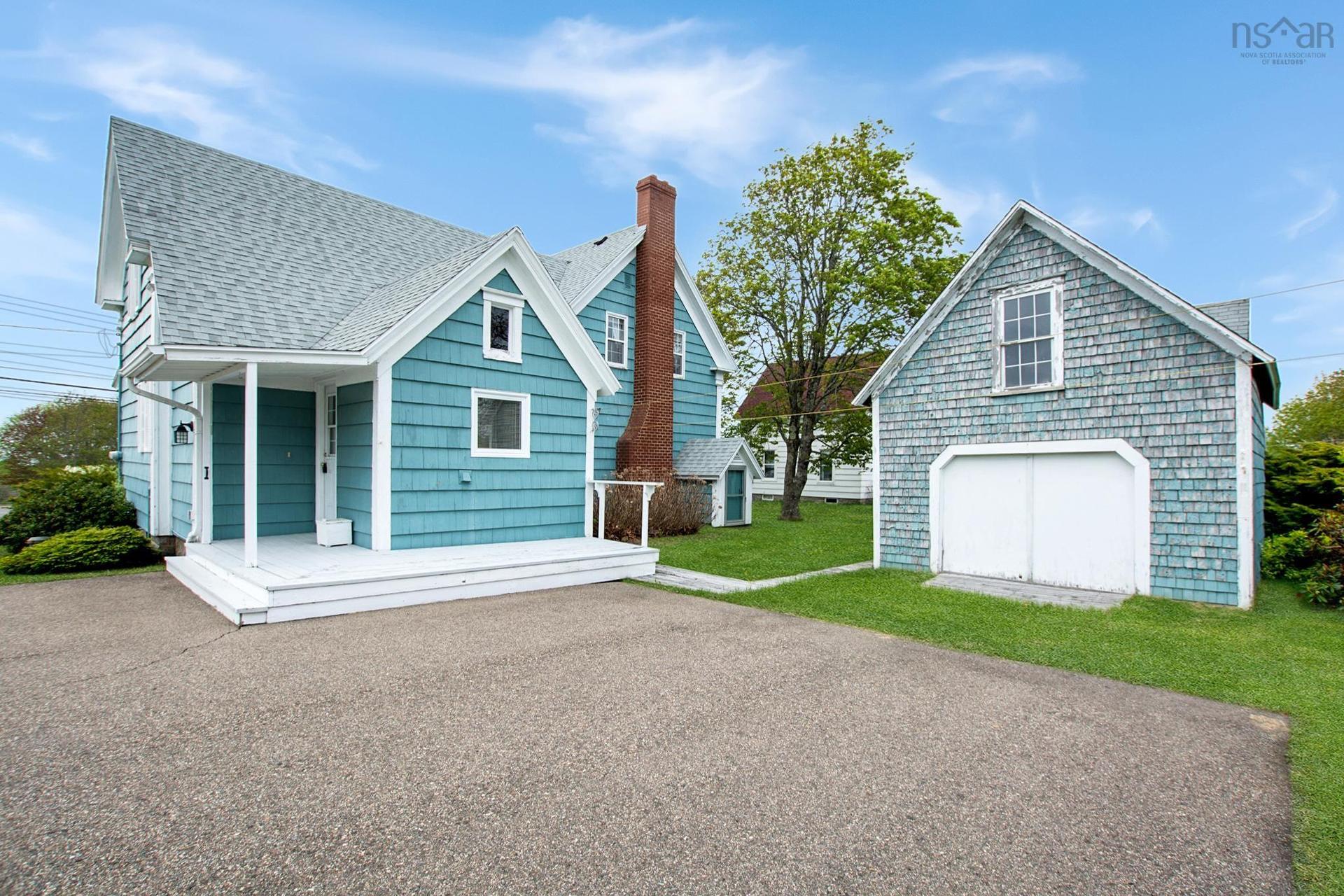 3152 Highway 1, Belliveaus Cove, NS
