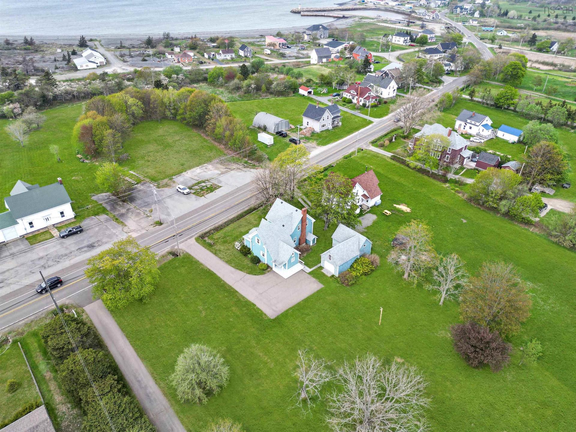 3152 Highway 1, Belliveaus Cove, NS
