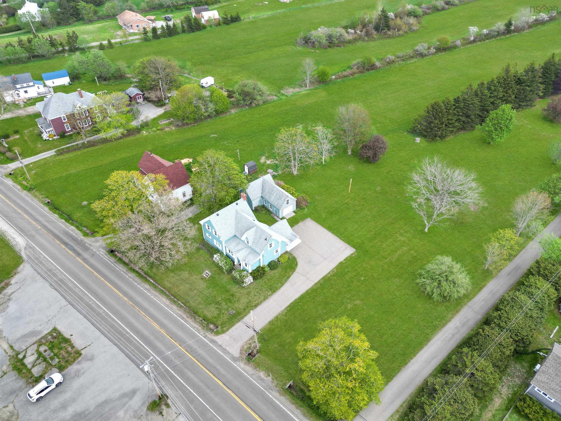 3152 Highway 1, Belliveaus Cove, NS