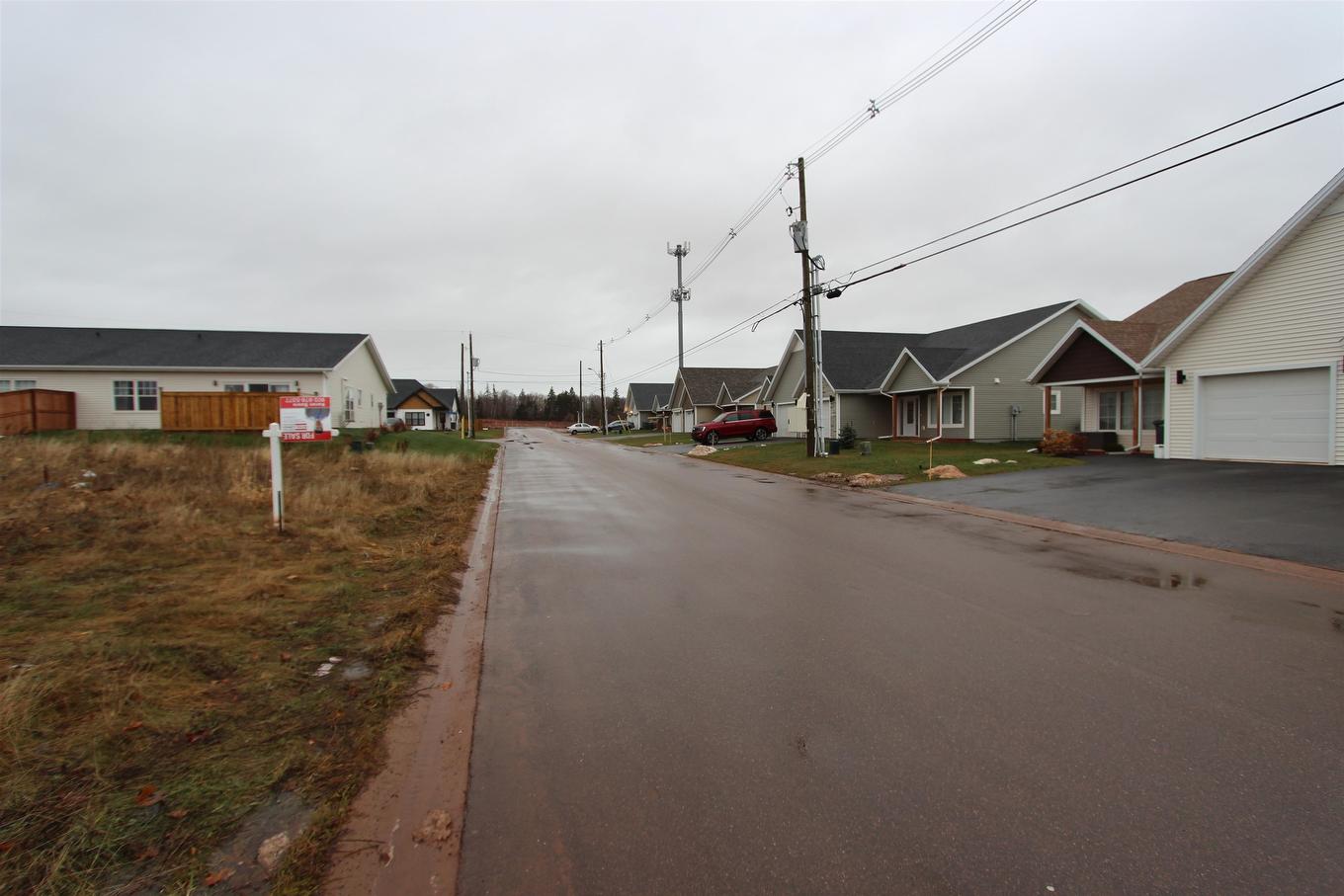 19-21 Starlite Street, Summerside, PE