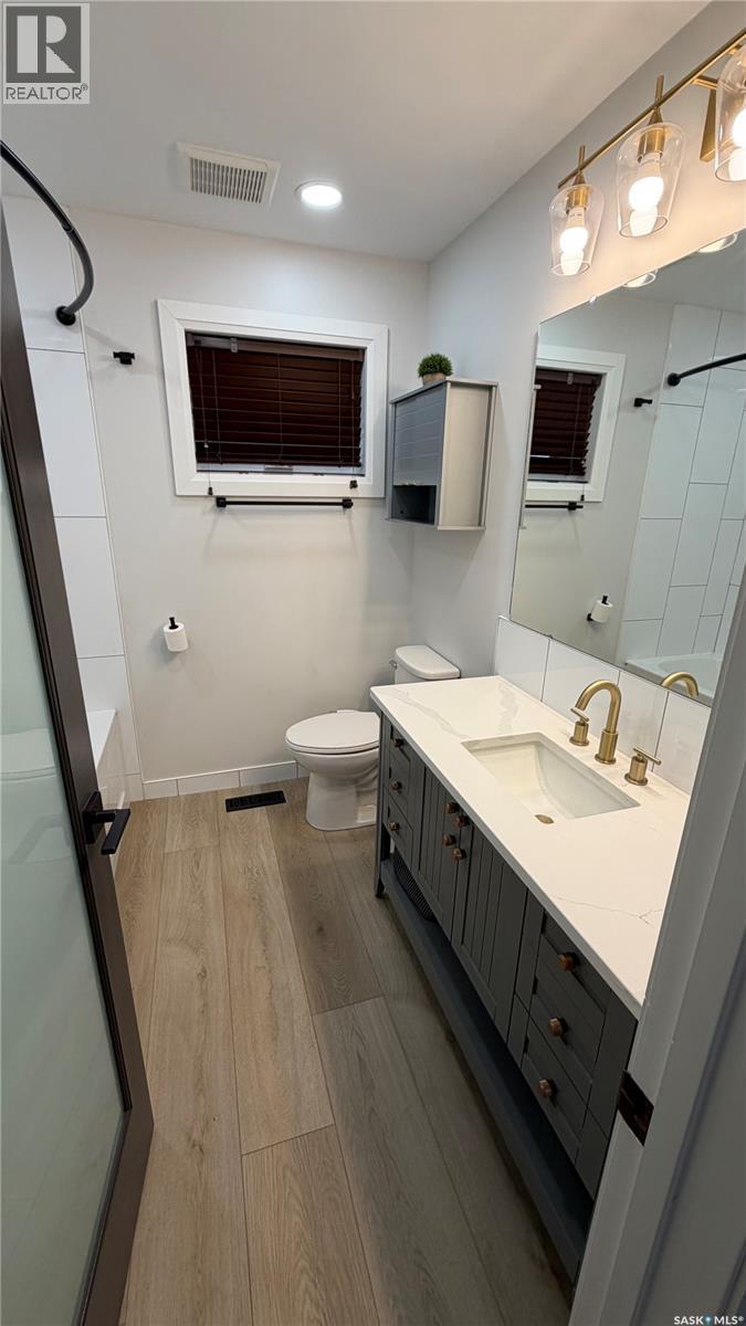 2 Lakeview Lane, Katepwa Beach, SK - Indoor Photo Showing Bathroom