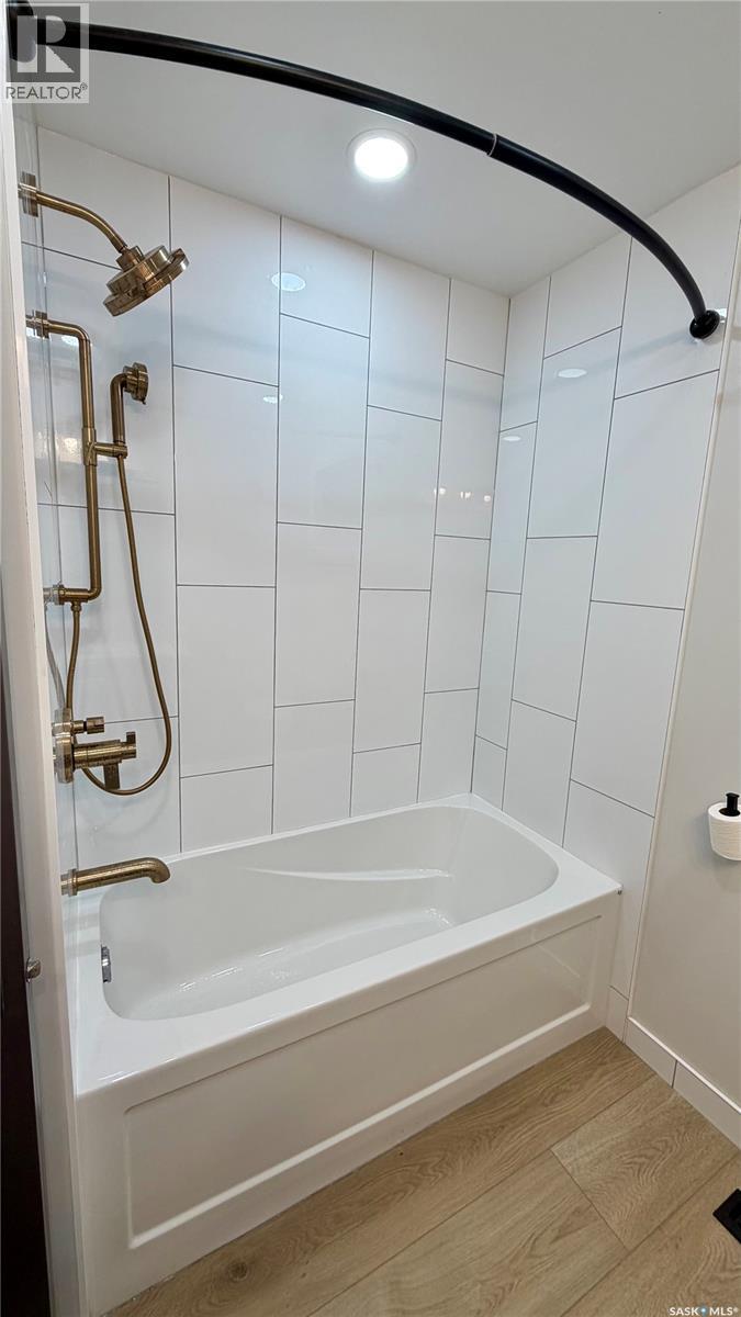 2 Lakeview Lane, Katepwa Beach, SK - Indoor Photo Showing Bathroom