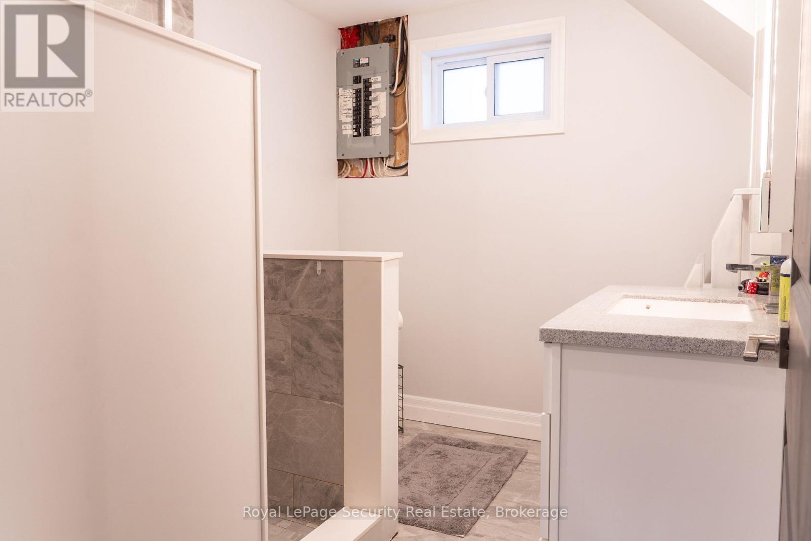 3248 Silverado Drive, Mississauga, ON - Indoor