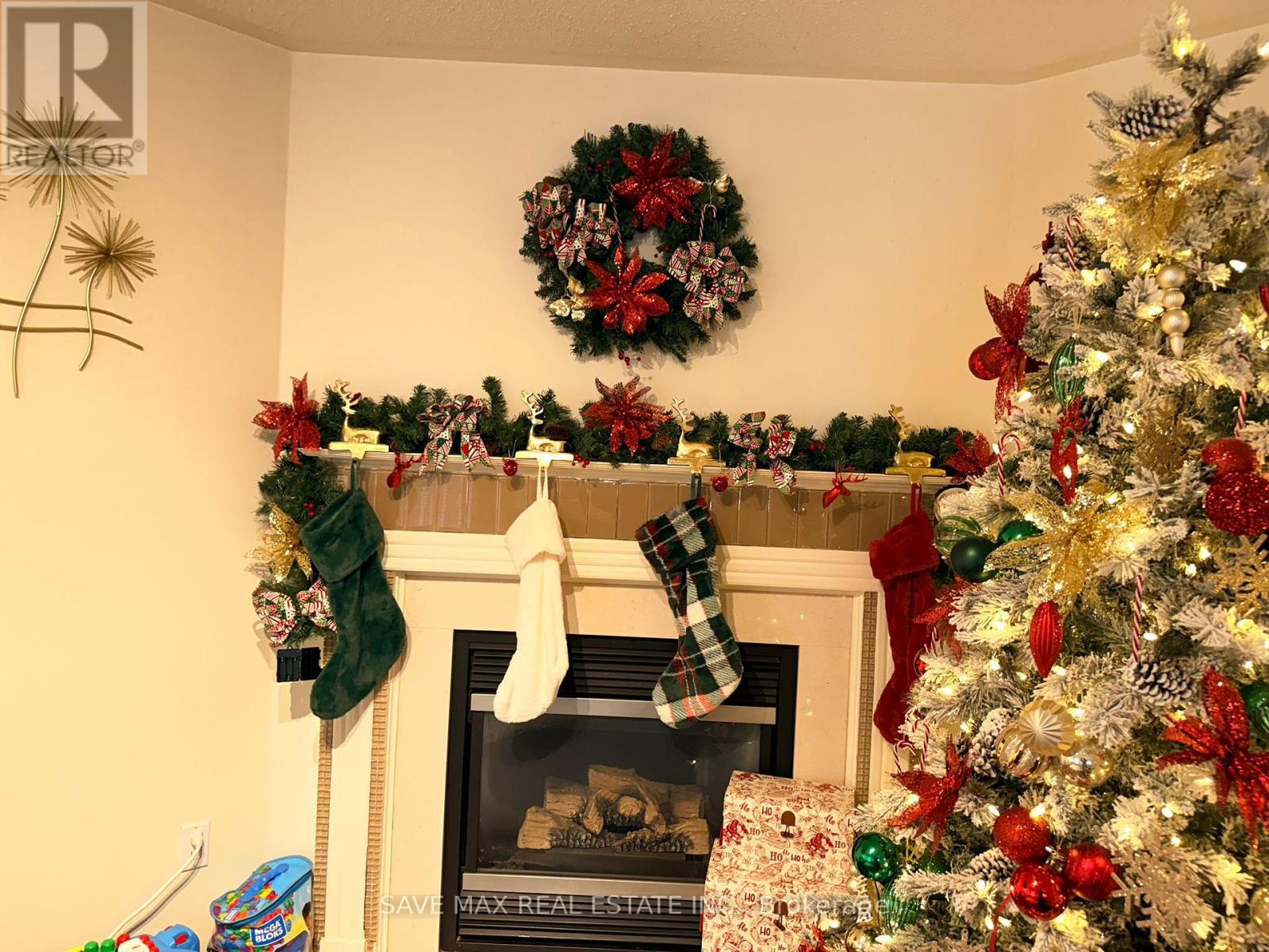 234 Waterbury Street, Caledon, ON - Indoor Photo Showing Other Room