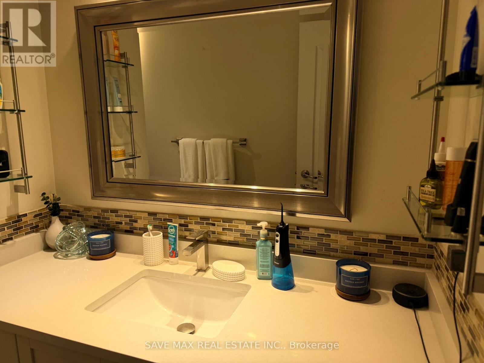 234 Waterbury Street, Caledon, ON - Indoor Photo Showing Bathroom