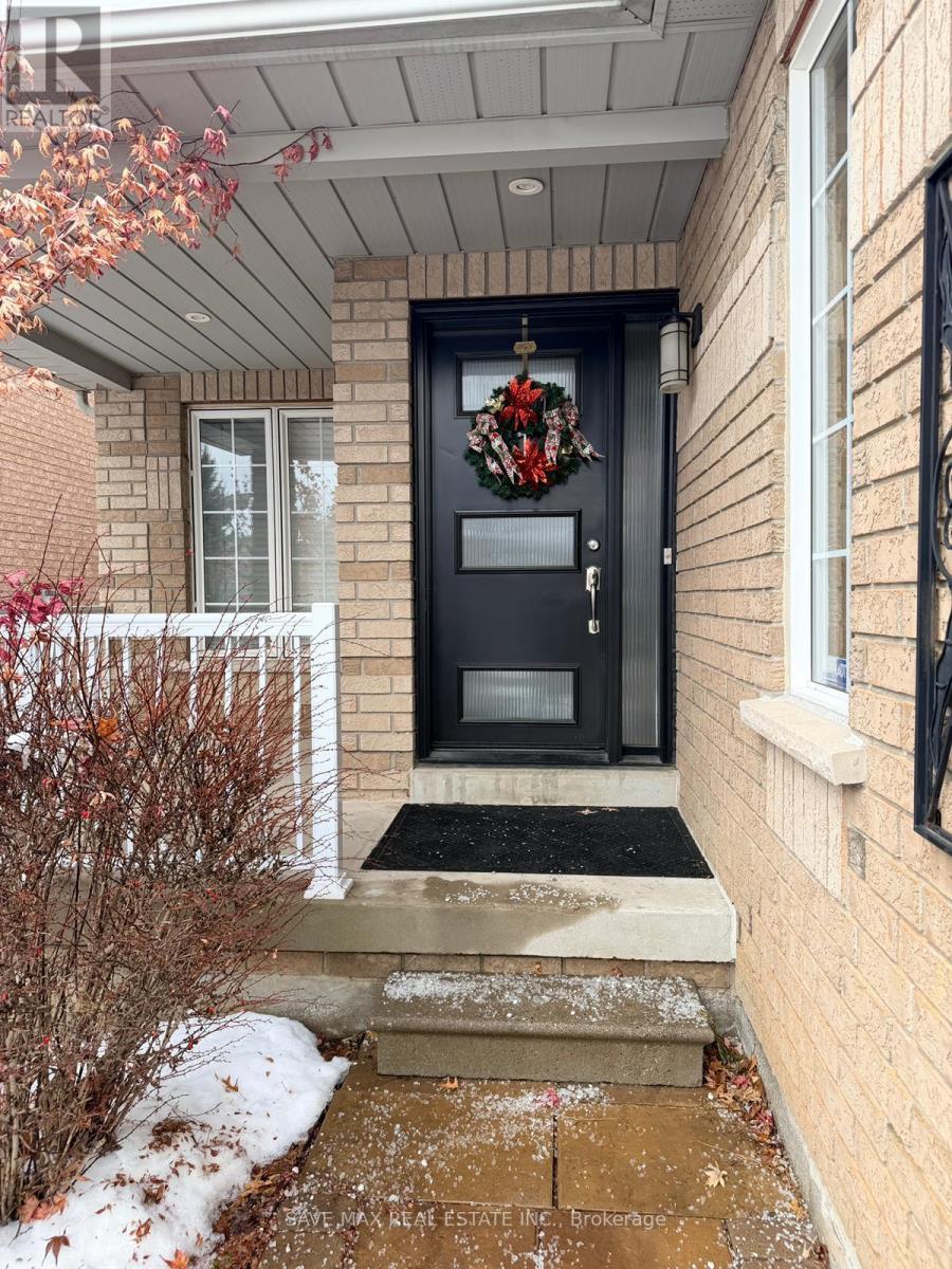 234 Waterbury Street, Caledon, ON - Outdoor