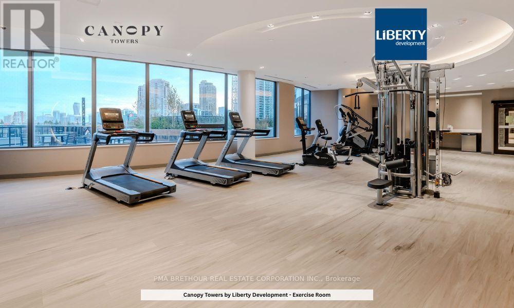 2201 - 5105 Hurontario Street, Mississauga, ON - Indoor Photo Showing Gym Room