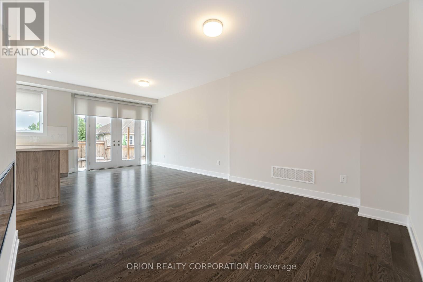 21 - 2273 Turnberry Road, Burlington, ON - Indoor Photo Showing Other Room