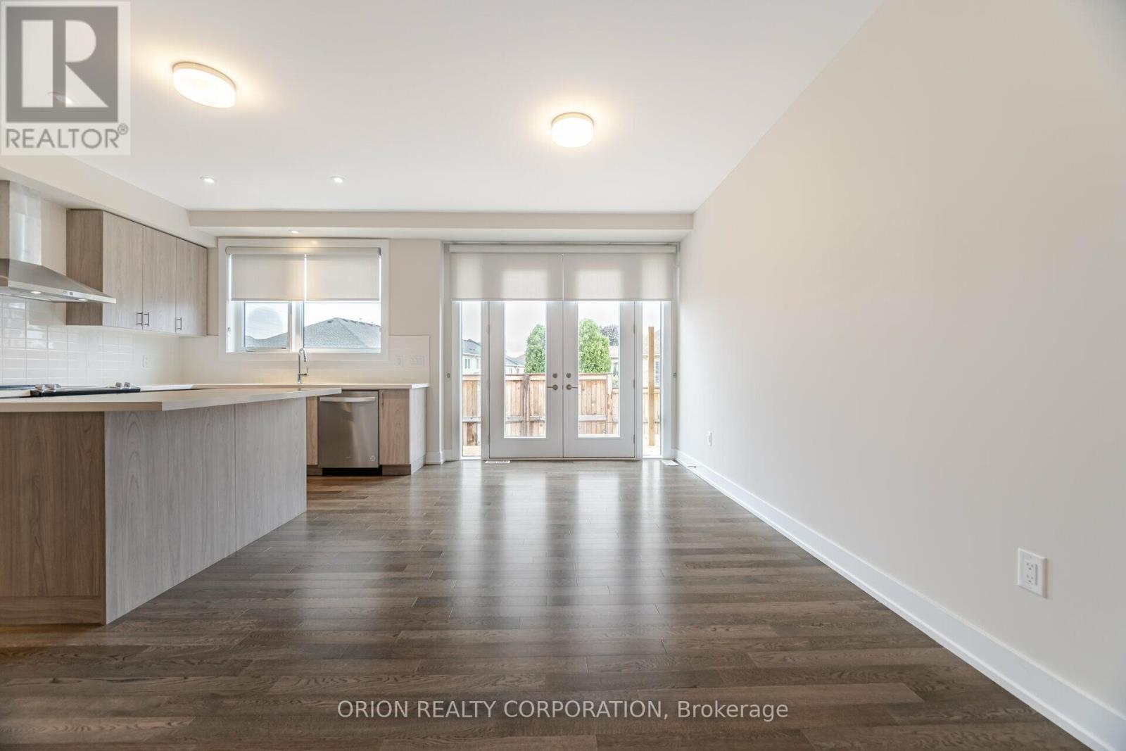 21 - 2273 Turnberry Road, Burlington, ON - Indoor Photo Showing Kitchen