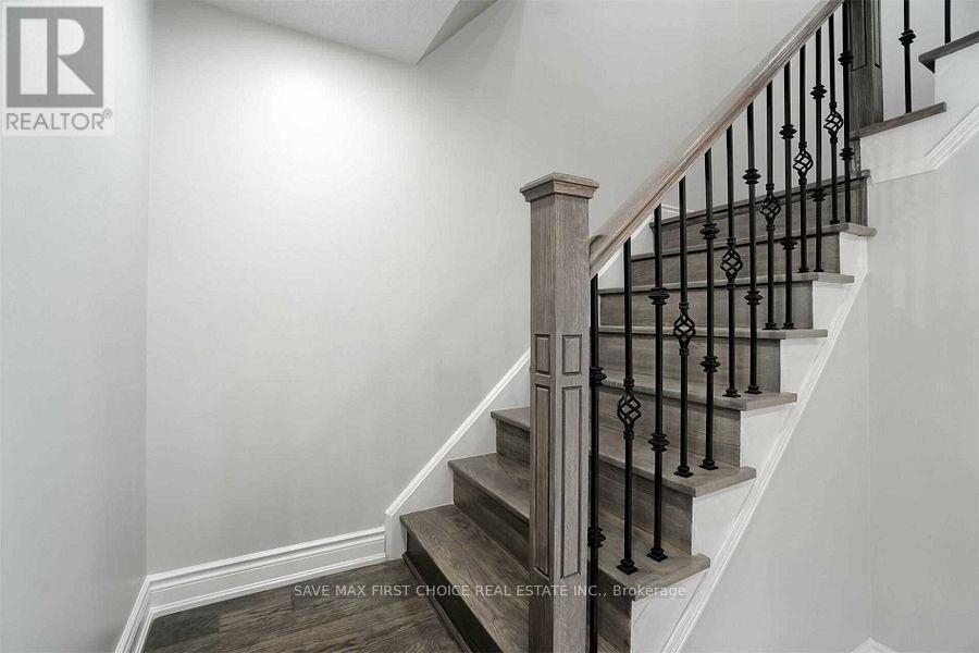 6 Wildercroft Avenue, Brampton, ON - Indoor Photo Showing Other Room