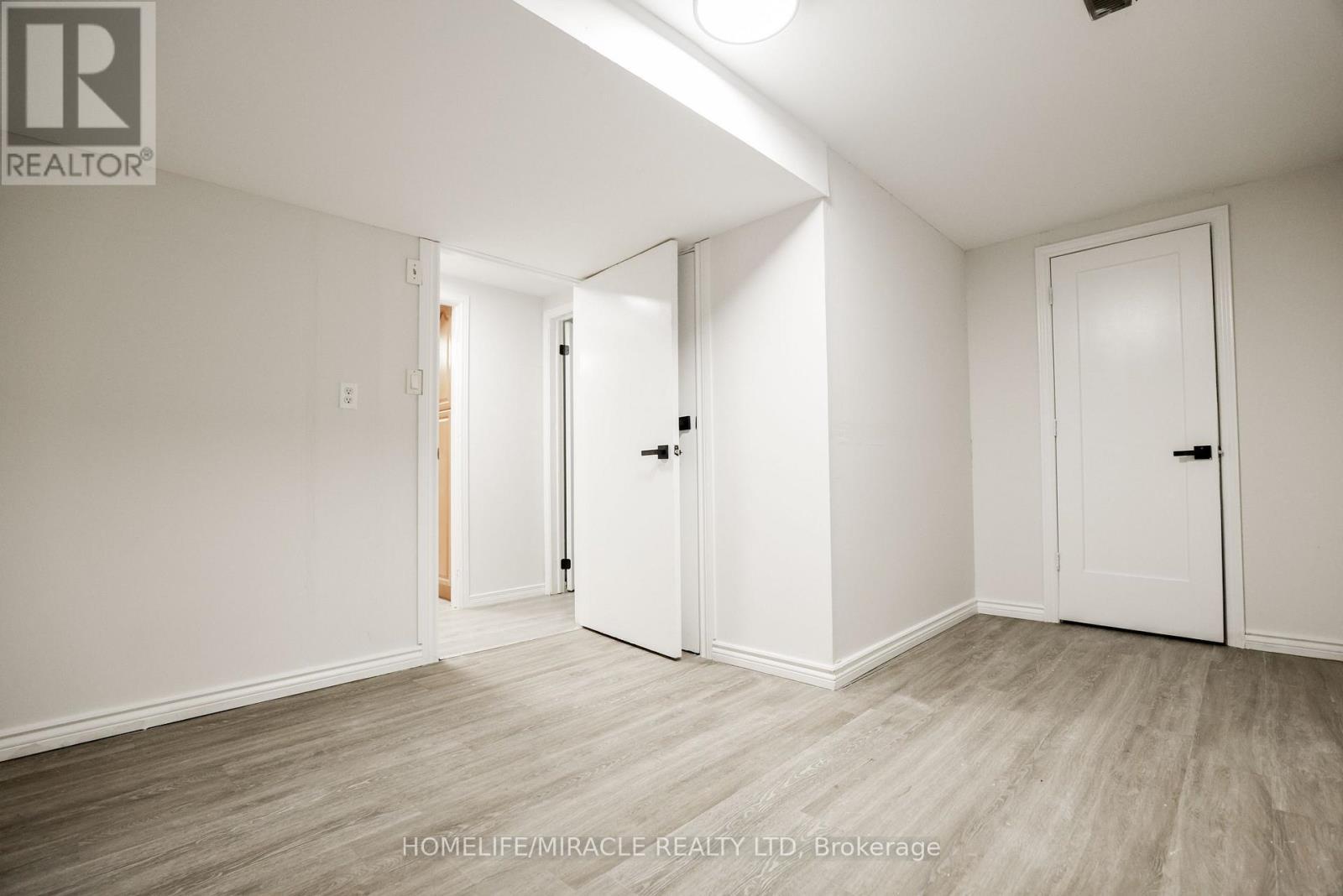 Basement - 699 Classic Drive, London East, ON - Indoor Photo Showing Other Room