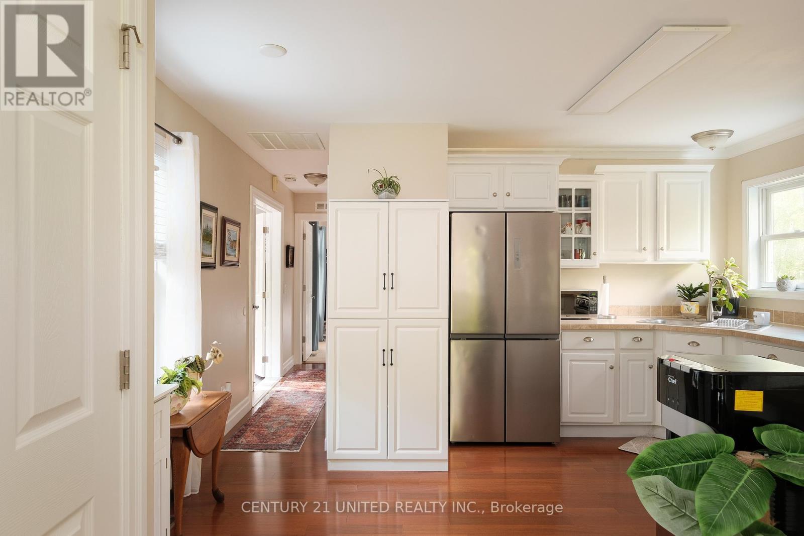 4 Rollies Bay Road E, Curve Lake First Nation 35 (Curve Lake First Nation), ON - Indoor Photo Showing Kitchen