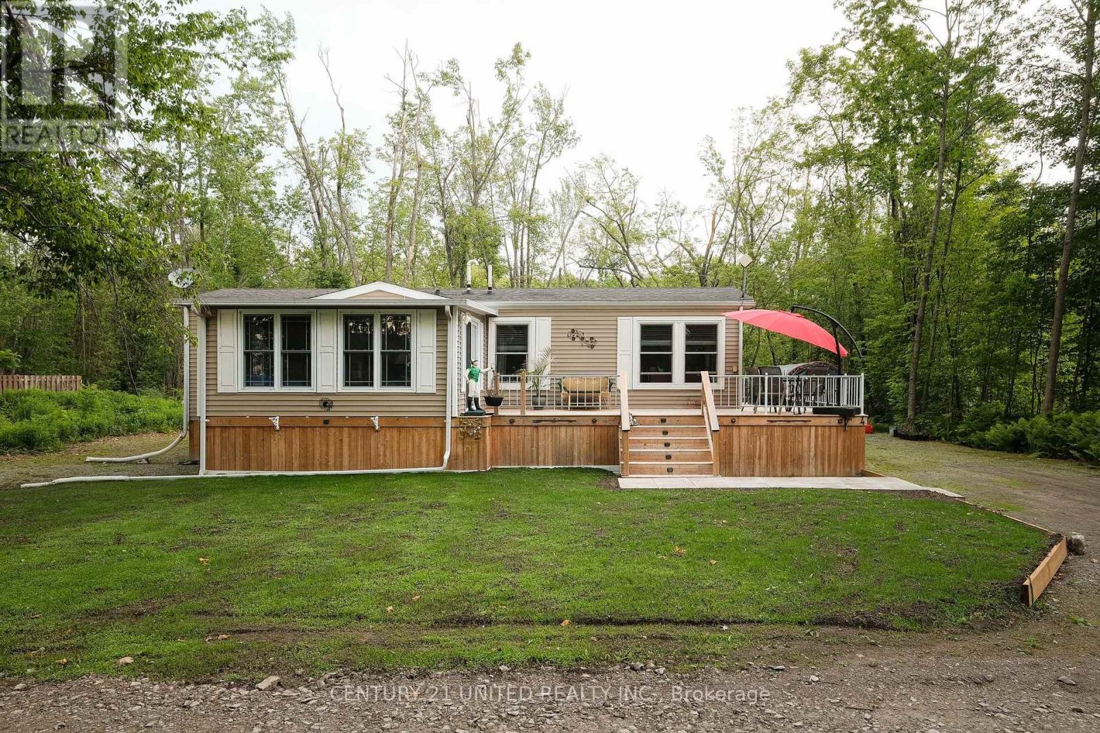 4 Rollies Bay Road E, Curve Lake First Nation 35 (Curve Lake First Nation), ON - Outdoor With Deck Patio Veranda
