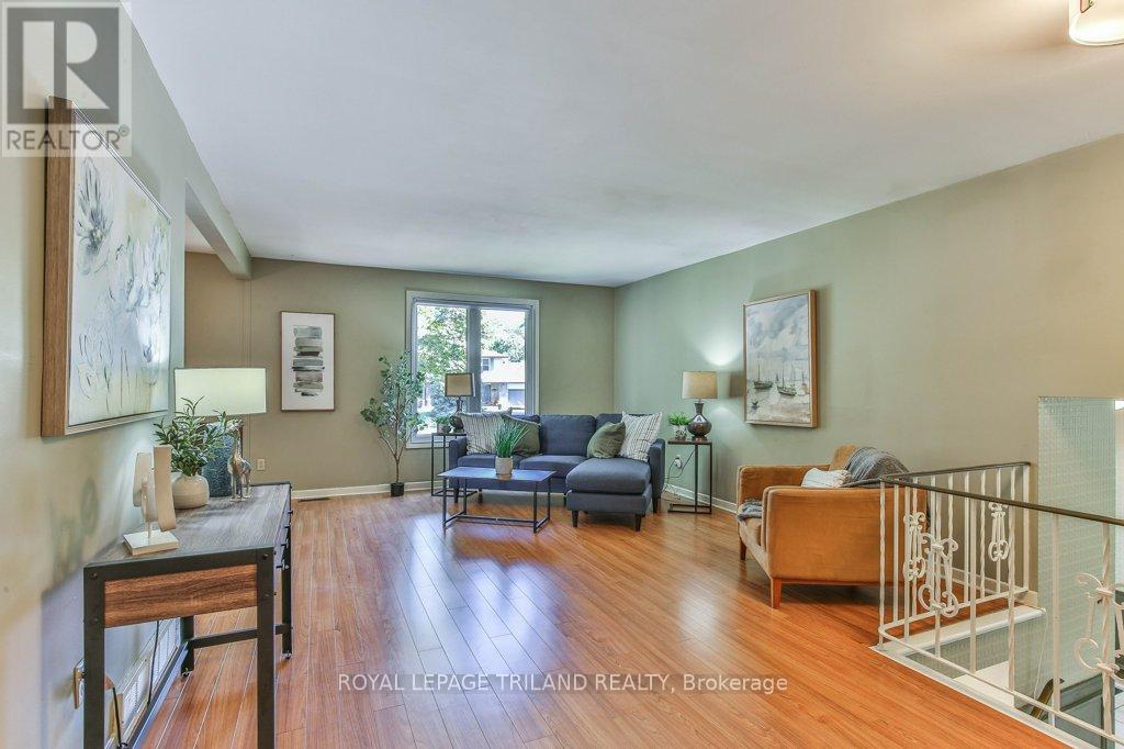 41 Fox Mill Court, London South (South N), ON - Indoor