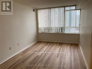 1210 - 285 Enfield Place, Mississauga (City Centre), ON - Indoor Photo Showing Other Room