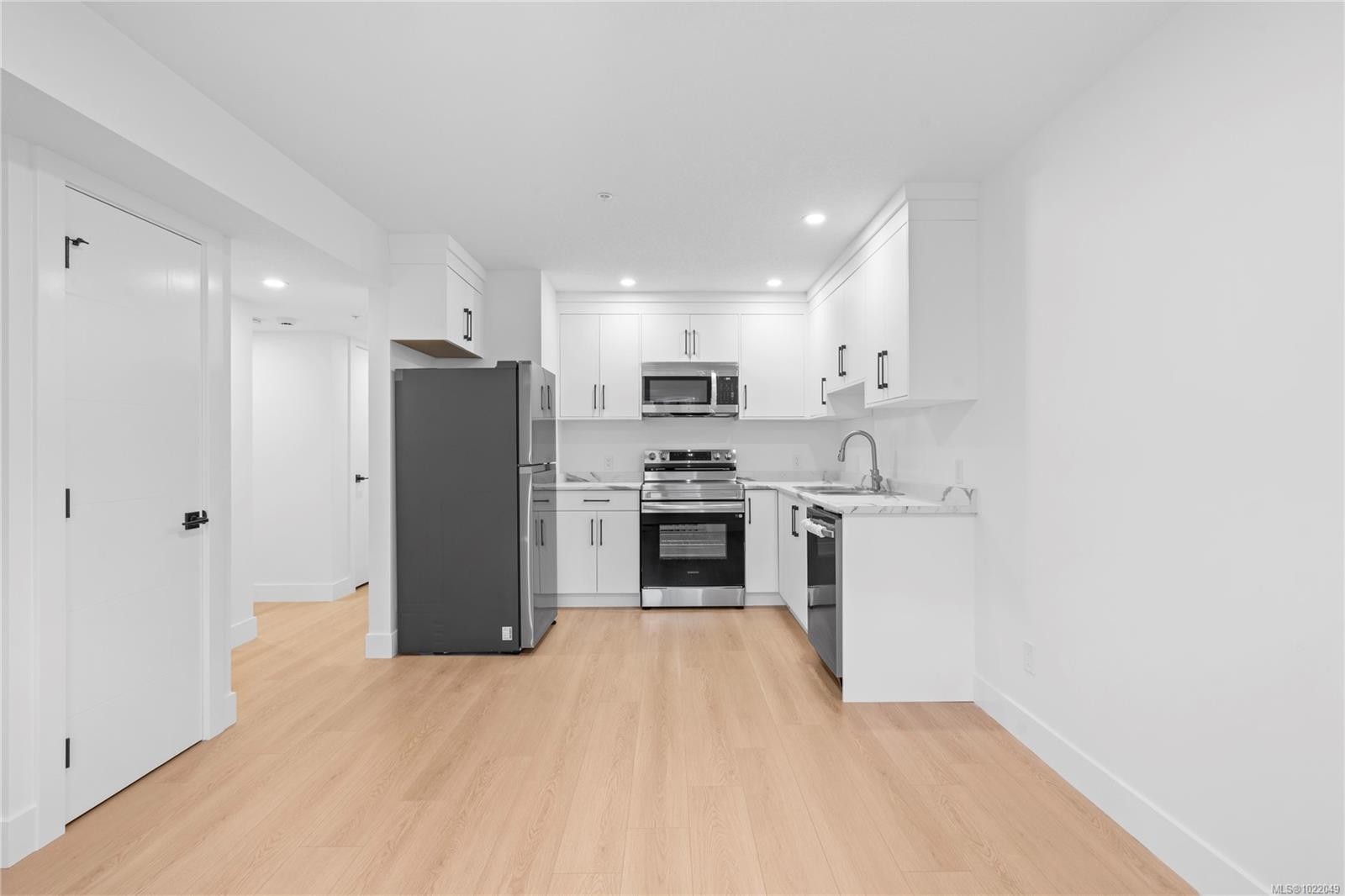 631 Eighth St, Nanaimo, BC