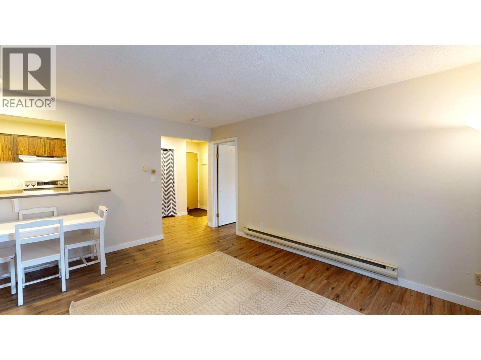 1802 Alpine Drive Unit# 302B, Elkford, BC - Indoor