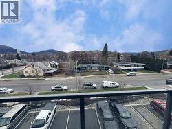 View Knox Mountain -