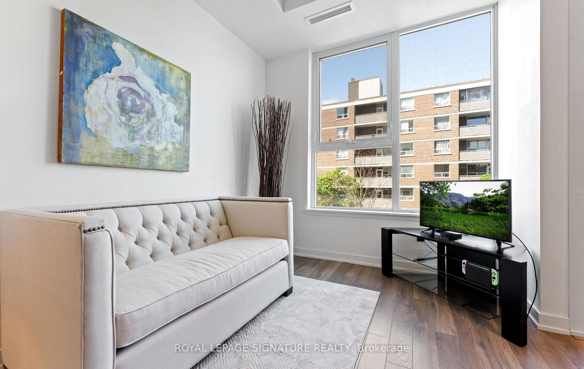 408-1 Cardiff Road, Toronto, ON - Indoor