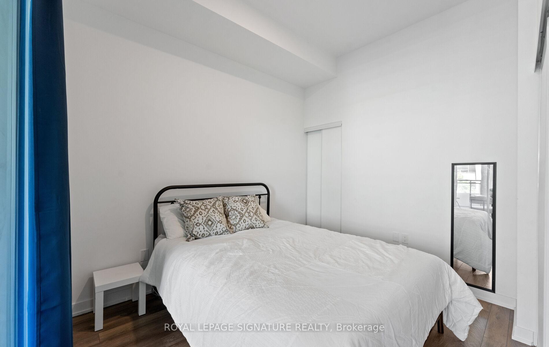 408-1 Cardiff Road, Toronto, ON - Indoor Photo Showing Bedroom