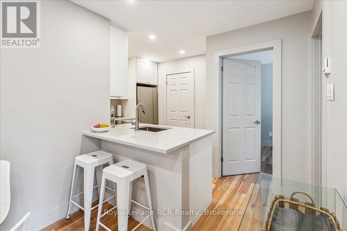 17 - 15 Dawson Drive, Collingwood, ON - Indoor