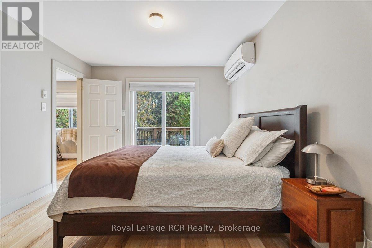 17 - 15 Dawson Drive, Collingwood, ON - Indoor Photo Showing Bedroom